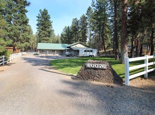60076 Turquoise Rd, Bend, OR 97702