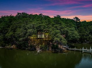 912 Levelgreen Rd, Lancaster, VA 22503