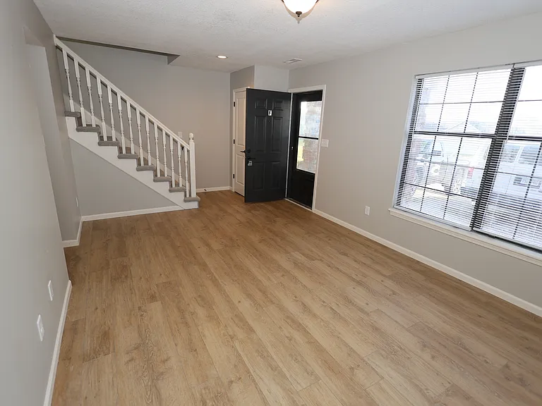 301 Ridge St #F — Photo 7
