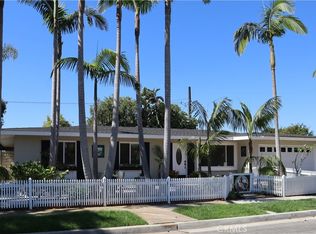 259 Robinhood Ln, Costa Mesa, CA 92627