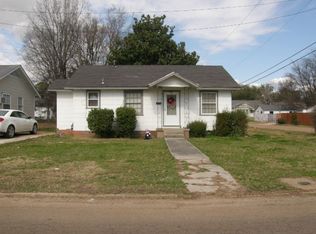 1200 Leflore Ave, Greenwood, MS 38930