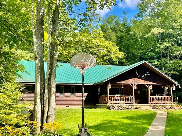 10 Quinn Rd, Bradford, PA 16701