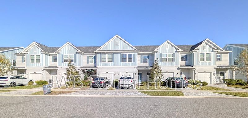 1st image of 383 Boracay Cir