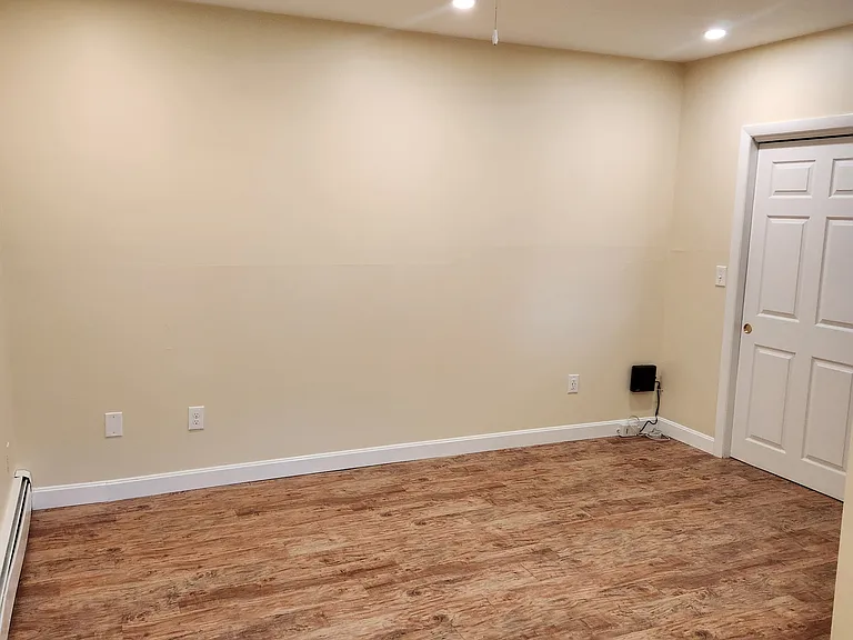 Bedroom with recess LED Lights and ceiling fan