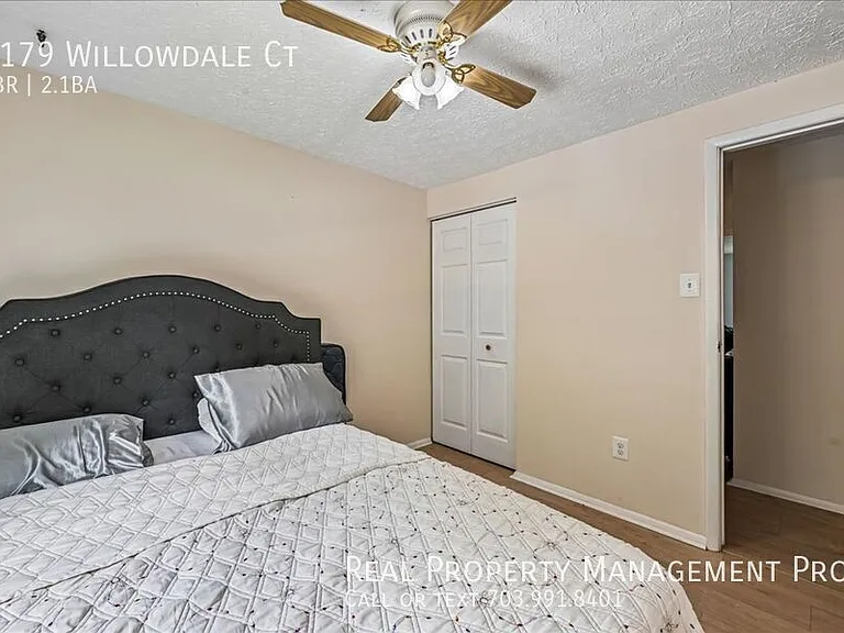 8179 Willowdale Ct — Photo 16