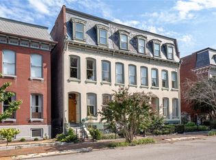 1915 Hickory St, Saint Louis, MO 63104