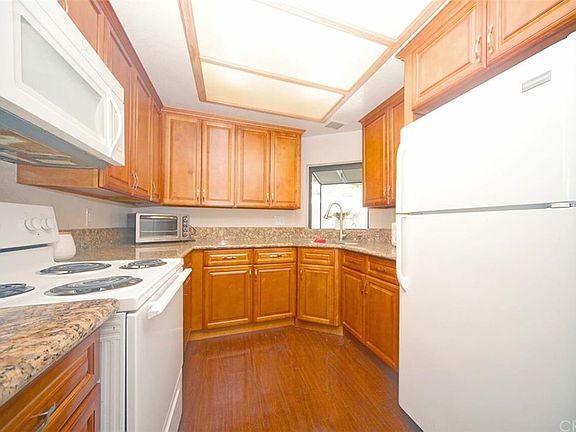 2nd image of 12871 Forest Dr Unit A