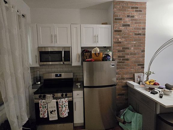 5th image of 31-75 43rd St #2