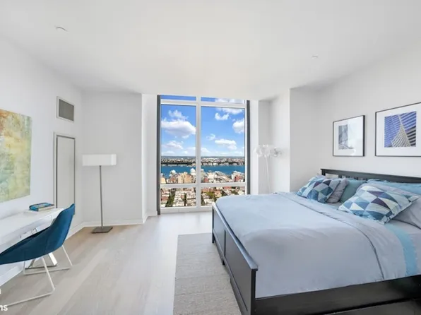 247 West 46th Street 4201 image 8 of 9