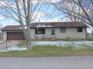 N6134 Eric Ave, Onalaska, WI 54650