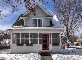 827 6th St, Hudson, WI 54016