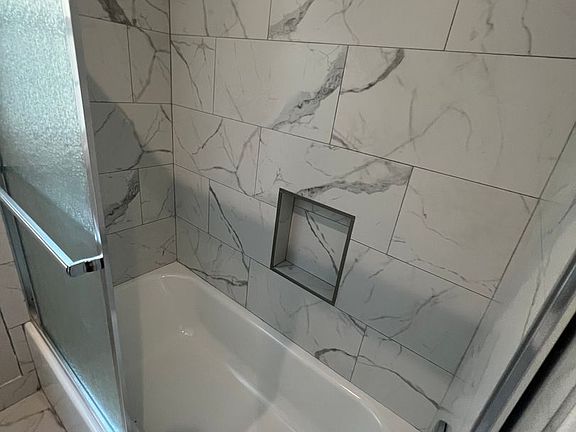 5th image of 4145 Garthwaite Ave #4147-1/2