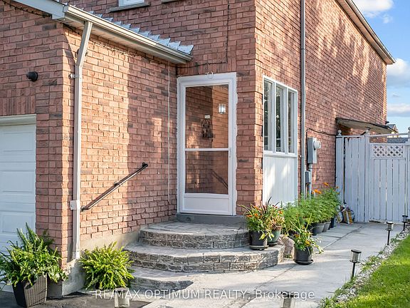 3rd image of 79 Gatesgill St