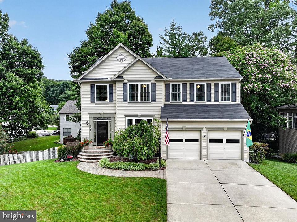 1st image of 2803 Erna Ct