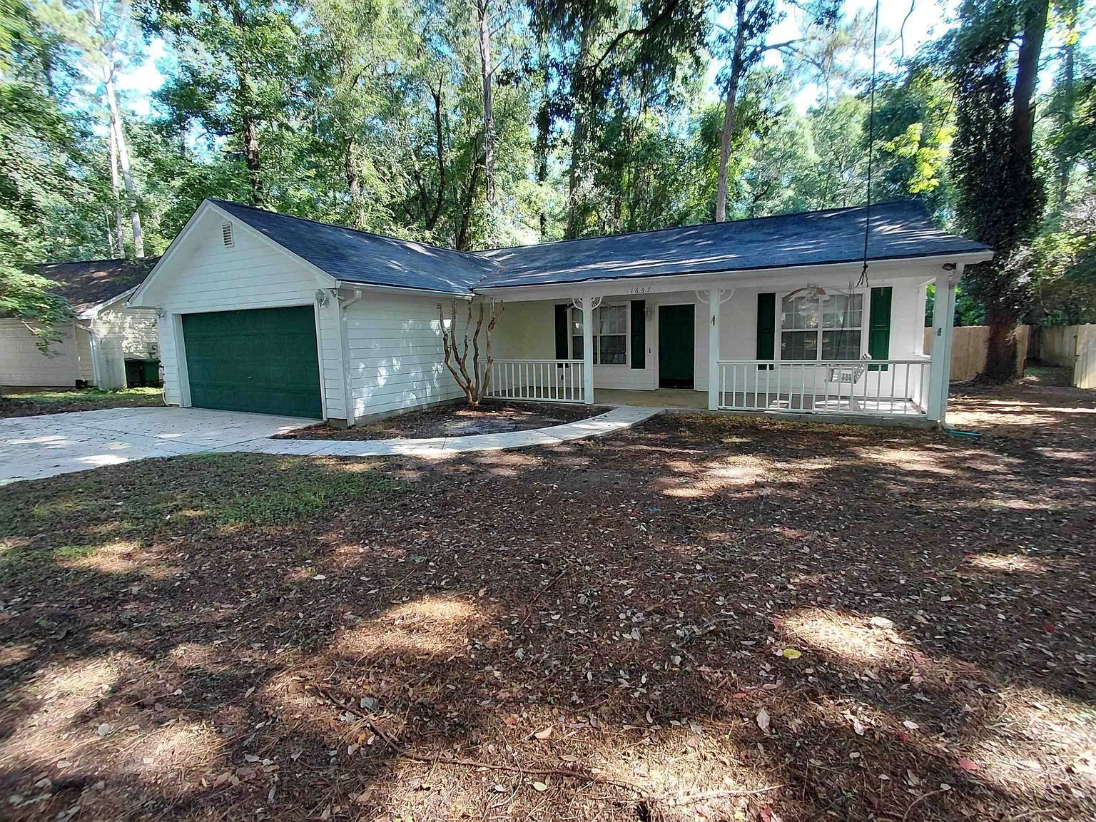3 bed, 1418 sqft, $2,150 — Photo 2