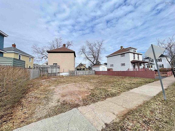 5th image of 67 Lorway Ave