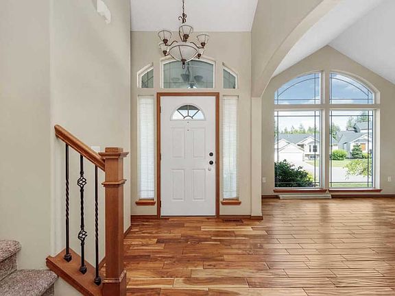 3rd image of 8904 E Vista Park Dr