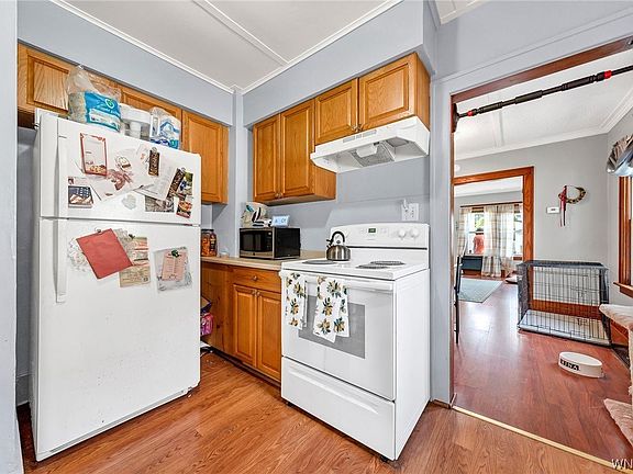2nd image of 294 Washington St
