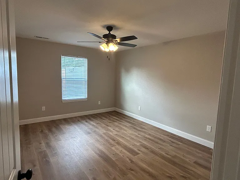 515 Young St #515 — Photo 21