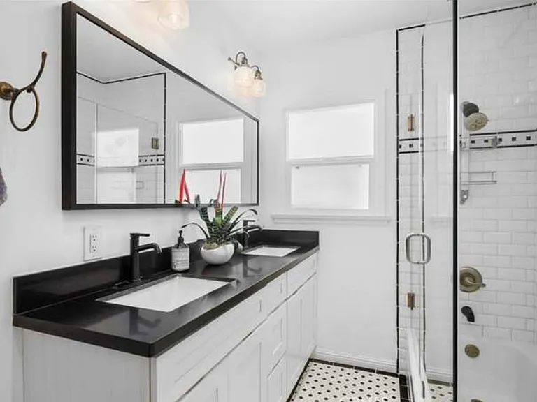 635 Arden Ave — Photo 12