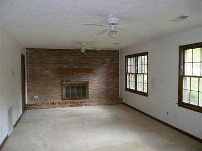 2nd image of 2539 Silver King Dr