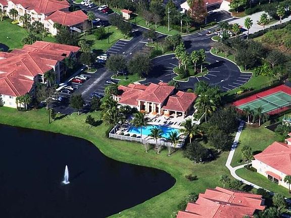 3rd image of 201 SW Palm Dr APT 105