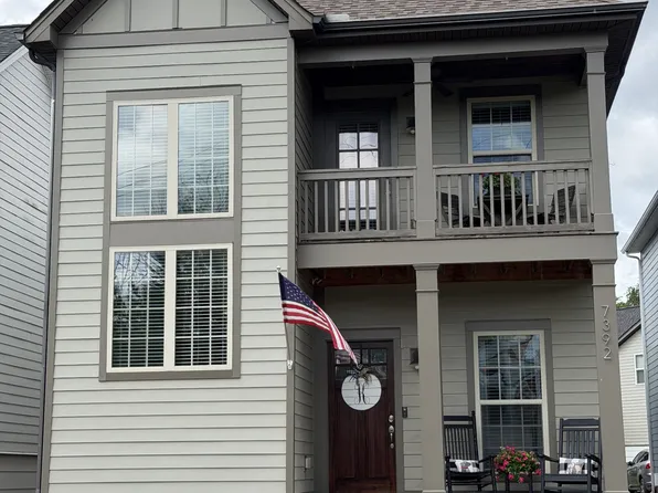 7392 Old Harding Pike, Nashville, TN 37221