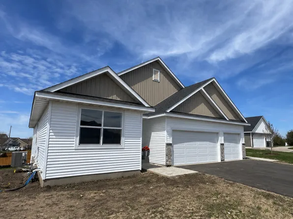 2140 Violet Ln, Faribault, MN 55021