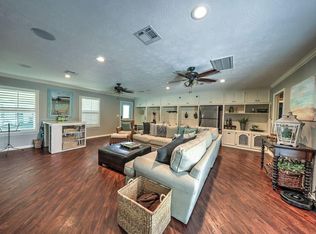 35601 Skyview Rd, Hempstead, TX 77445