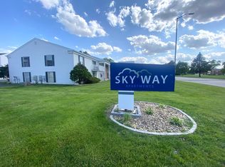 1240 S Main St #D-211, Morton, IL