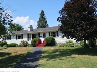35 Colony Rd, Augusta, ME 04330