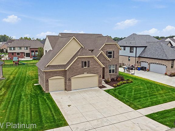 4th image of 35754 Addison Dr