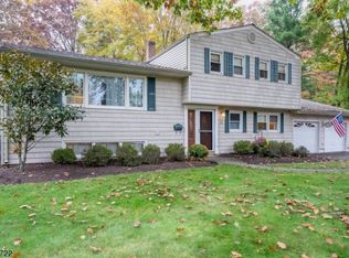 14 Hastings Rd, Berkeley Heights, NJ 07922