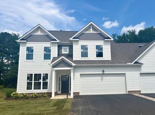 8660 Hope Farm Ln, Mechanicsville, VA 23111