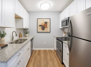 Creekside Canopy, Charlotte, NC 28212