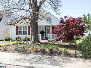 109 Chisholm Pl, Charlottesville, VA 22902