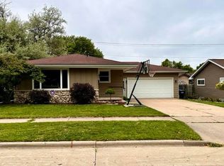 1501 N Eugene St, Appleton, WI 54914