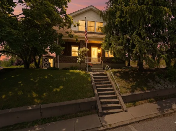 800 Burbridge St, McKeesport, PA 15133