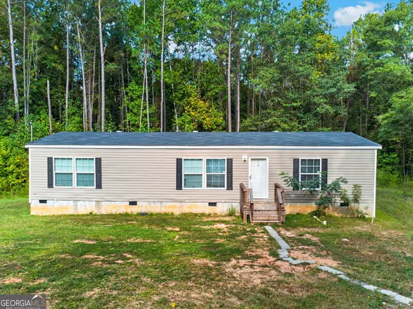 3930 Bartley Rd, West Point, GA 31833