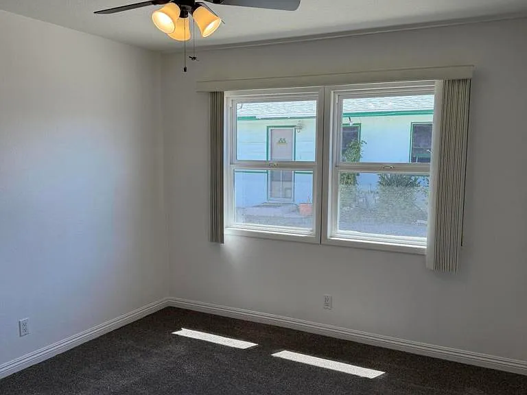 6008 Woodland St — Photo 9