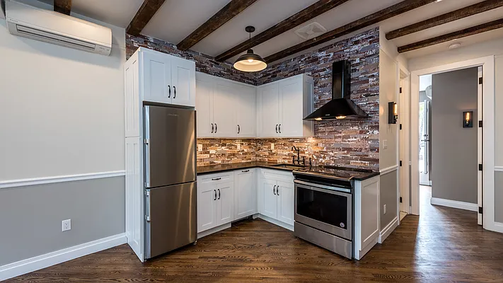 Rented by Nooklyn NYC LLC | media 35