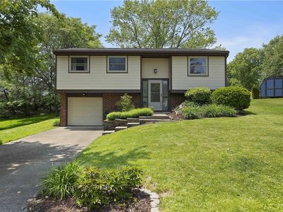 119 Summit Ridge Dr, Bridgeville, PA, 15017