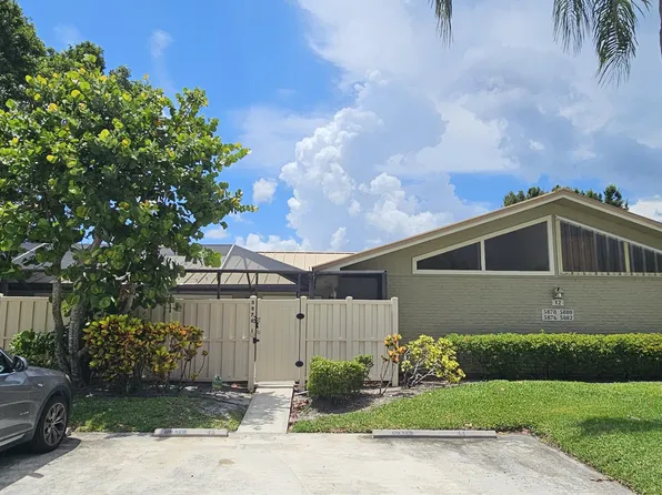 5876 Golden Eagle Cir, Palm Beach Gardens, FL 33418
