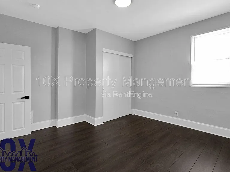 1805 S 6th St #1/2 — Photo 22