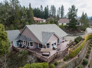 250 SW Landau Ln, Grants Pass, OR