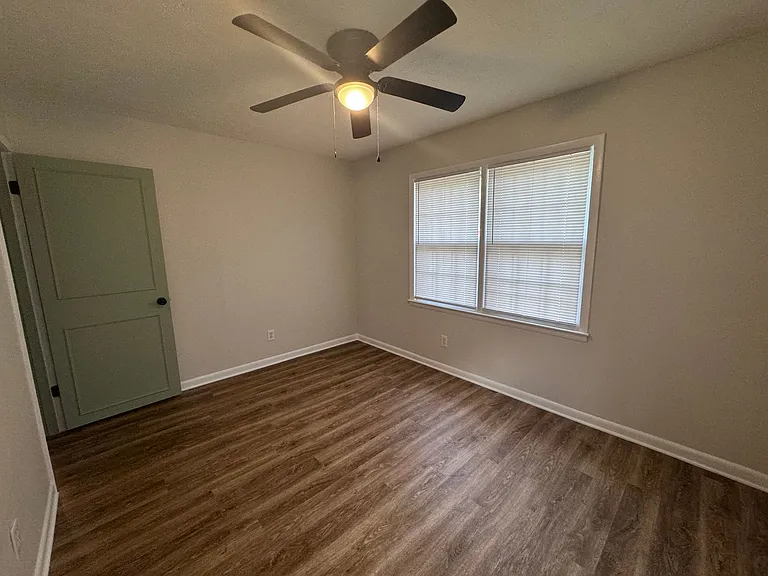 652 Monagan St — Photo 25