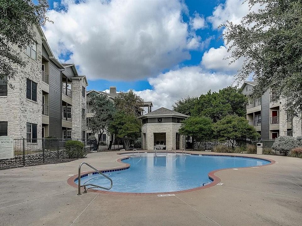 1st image of 2320 Gracy Farms Ln APT 1133