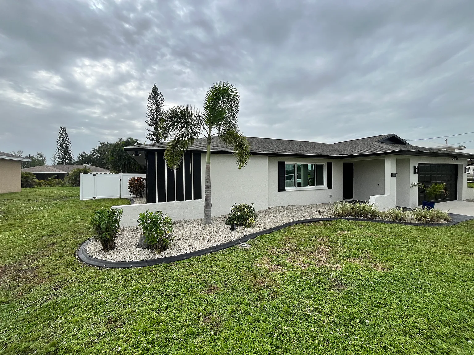 SW 5th Ave, Cape Coral — Photo 2