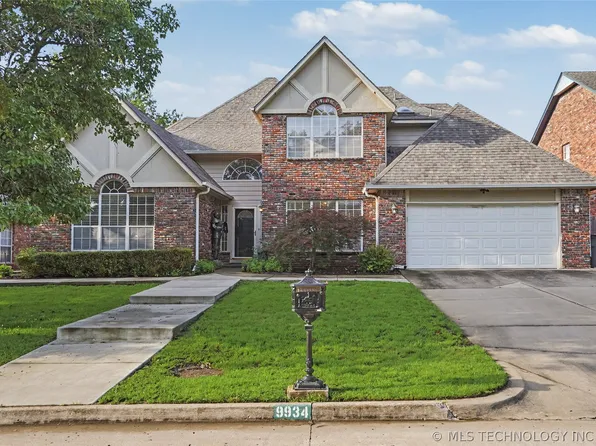 9934 E 97th St, Tulsa, OK 74133