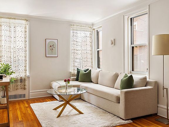 2nd image of 45 Plaza St W APT 1F